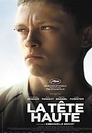 La tête haute