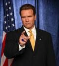 Governator op de bres voor Hollywood