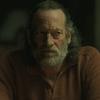 Black Rabbit - Troy Kotsur in seizoen 1, episode 2.